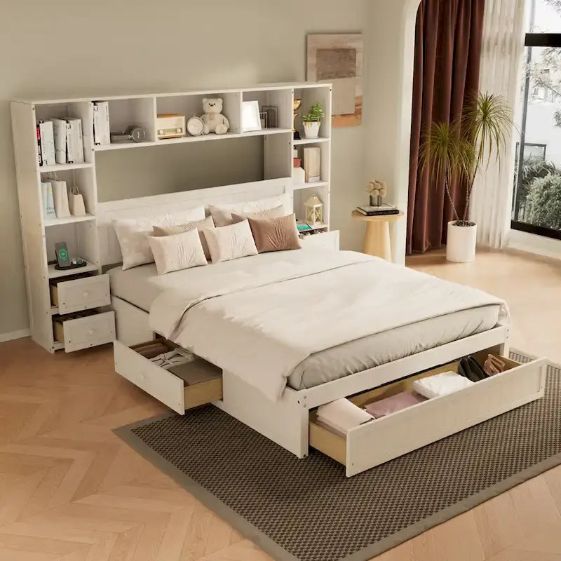 Cama de plataforma de madera de pino con cajones de almacenamiento, mesitas de noche, estantería y estaciones de carga